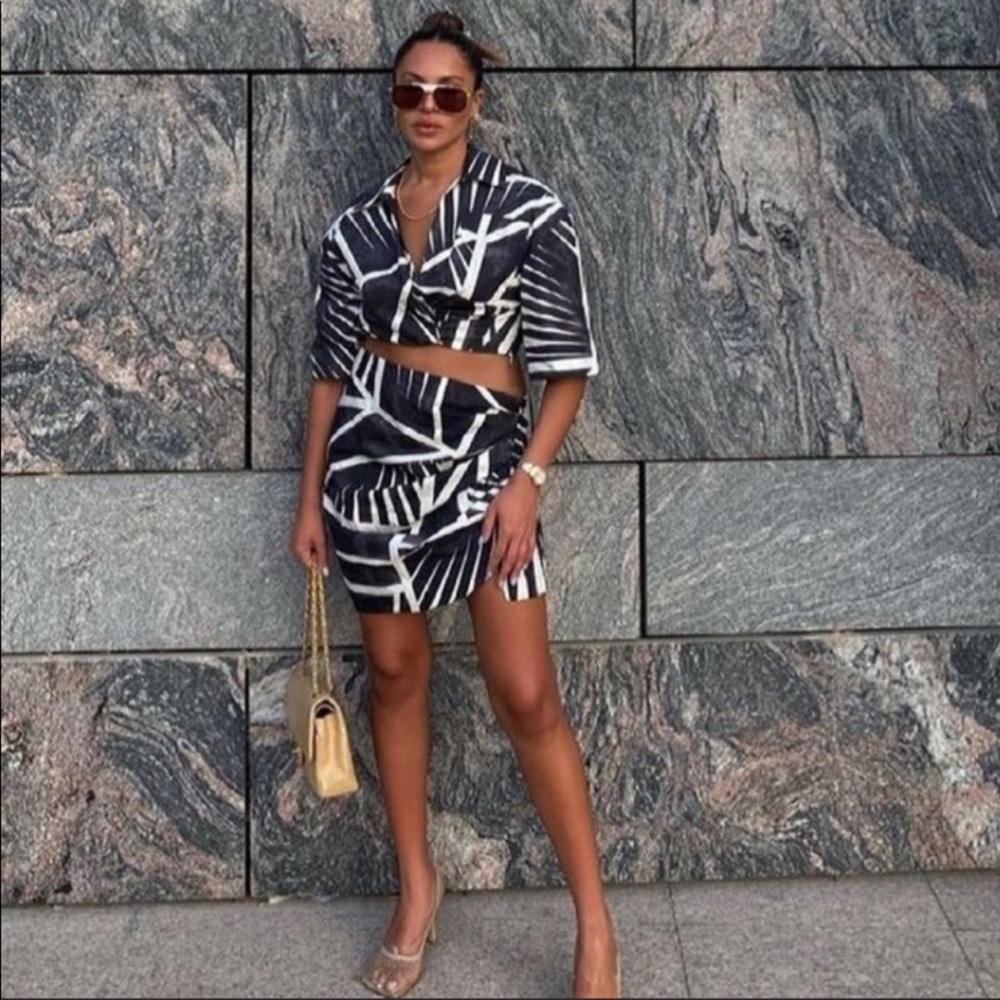 🚫SOLD🚫Zara 2pc Set Crop Top & Draped Printed Skirt Tribal Print - Picture 8 of 15